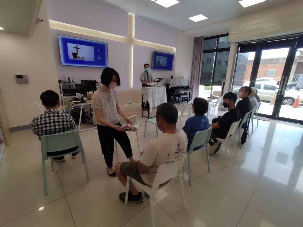 領聖餐